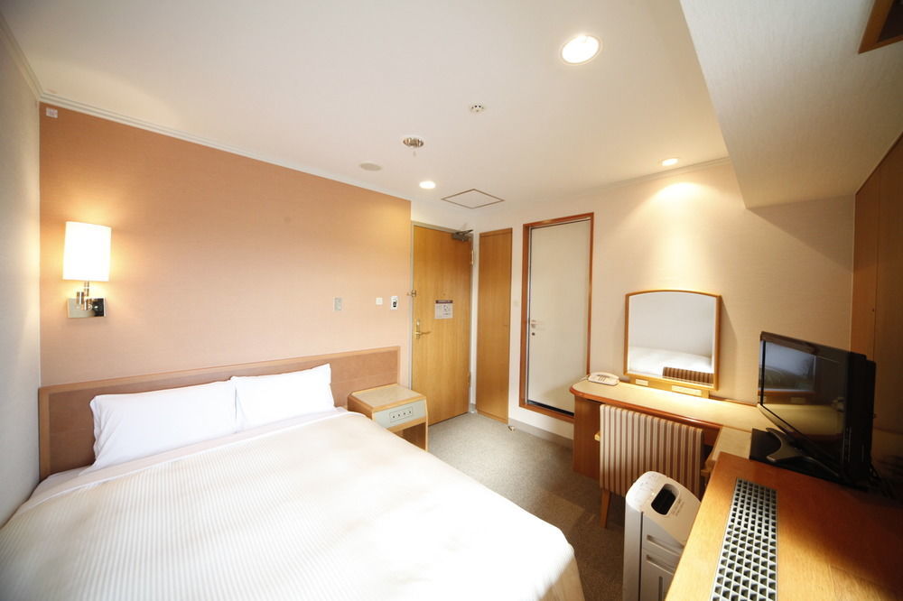 Vessel Inn Ueno Iriya Station Tokio Exterior foto